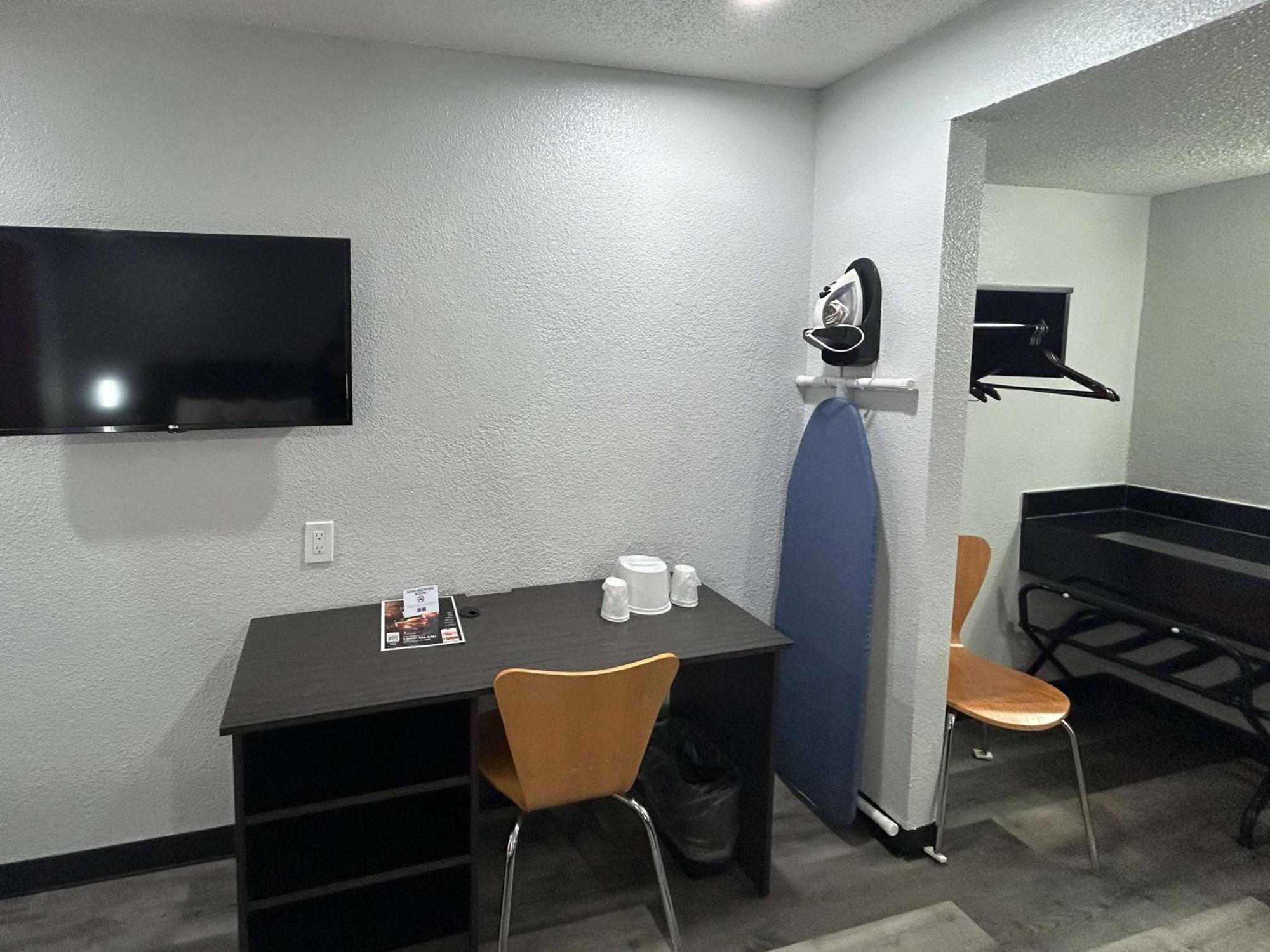 Motel 6-Tacoma, Wa - South Zewnętrze zdjęcie